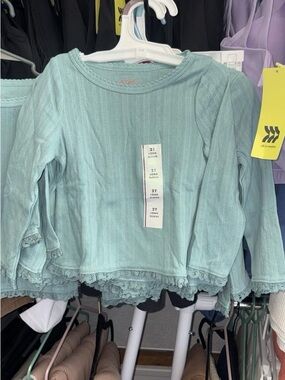 Cat & Jack Light Teal Long Sleeve Lace Hem Tee